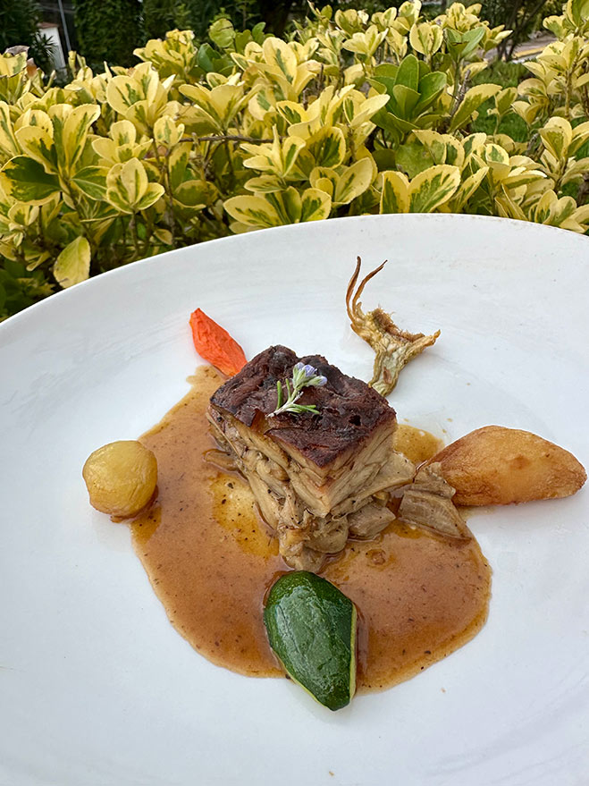 Espatlleta de cabrit rostida, melosa i deliciosa